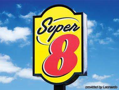 Super 8 By Wyndham Ionia Mi Hotel Buitenkant foto