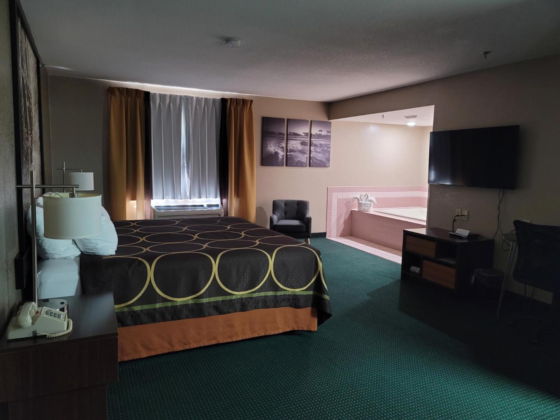 Super 8 By Wyndham Ionia Mi Hotel Buitenkant foto